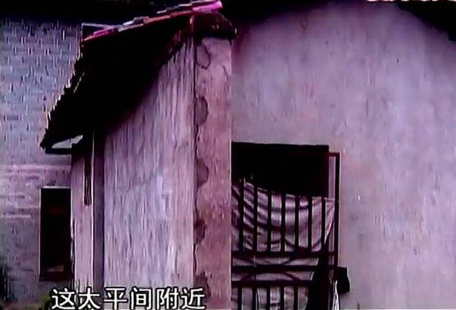 宝宝打嗝哭出来就好了吗_宝宝吃完不打嗝就哭闹_哭闹完宝宝打嗝吃什么好