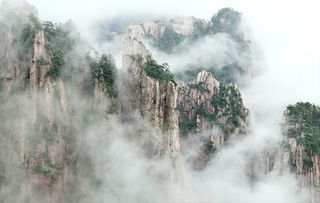 c  濡備綍鑾峰彇绯荤粺鏃堕棿,C语言编程中的“濡备綍鑾峰彇绯荤粺鏃堕棿”解析与应用