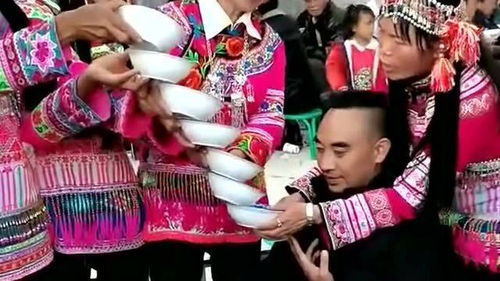 吃饭敬酒游戏,轻松应对社交场合